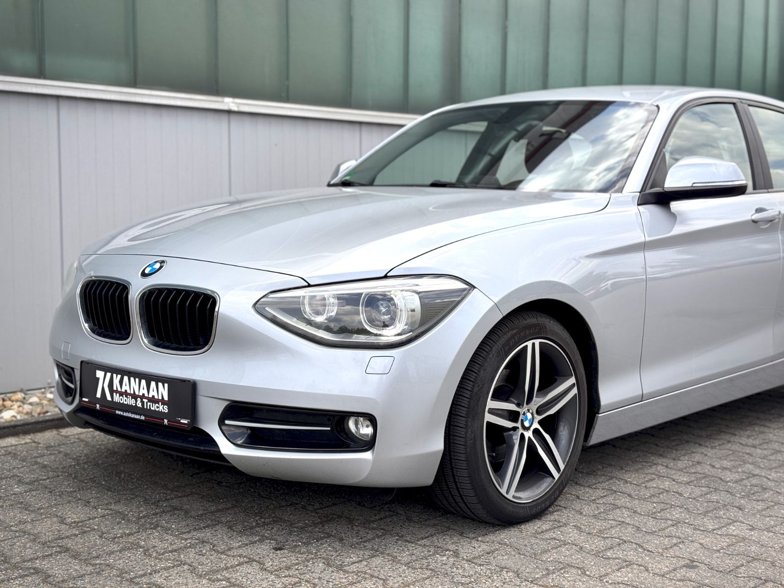 Fahrzeugabbildung BMW 116i Sport-Line *XENON|PDC|KLIMA*