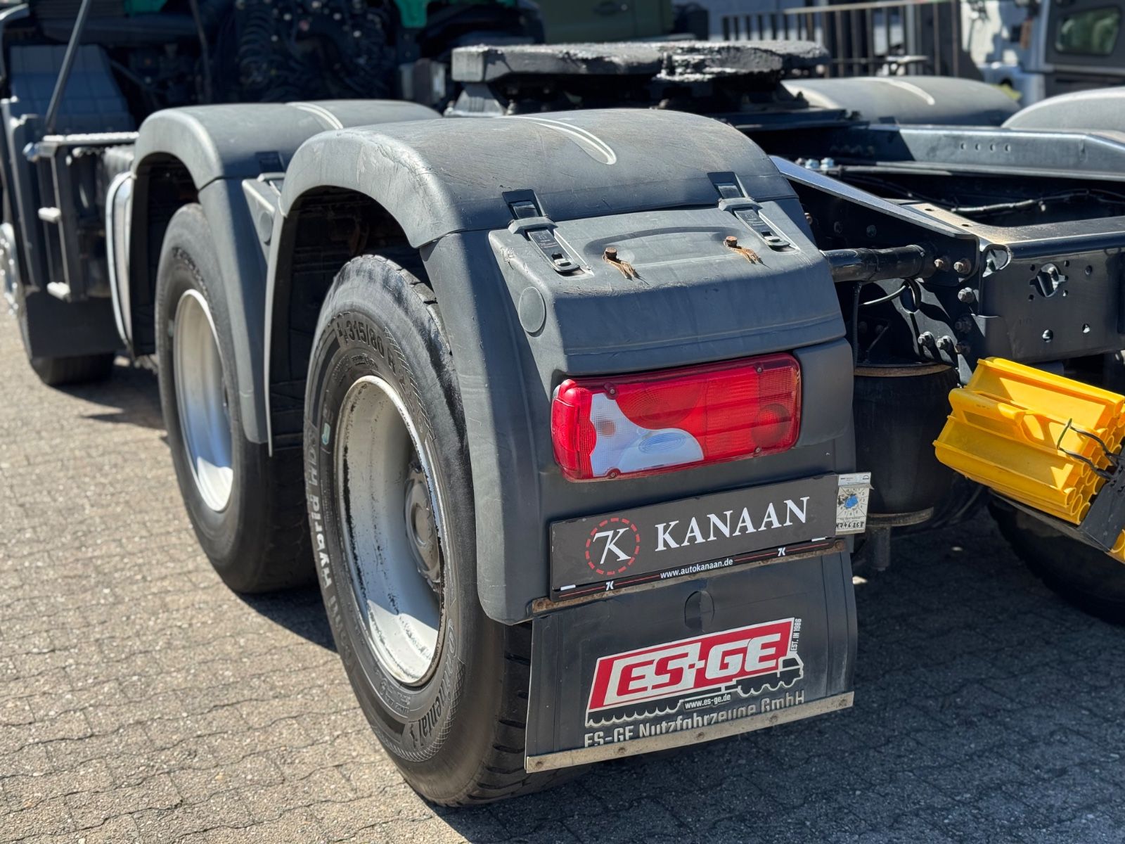 Fahrzeugabbildung MAN 33.500 TGS 6x4 Kipphydraulik