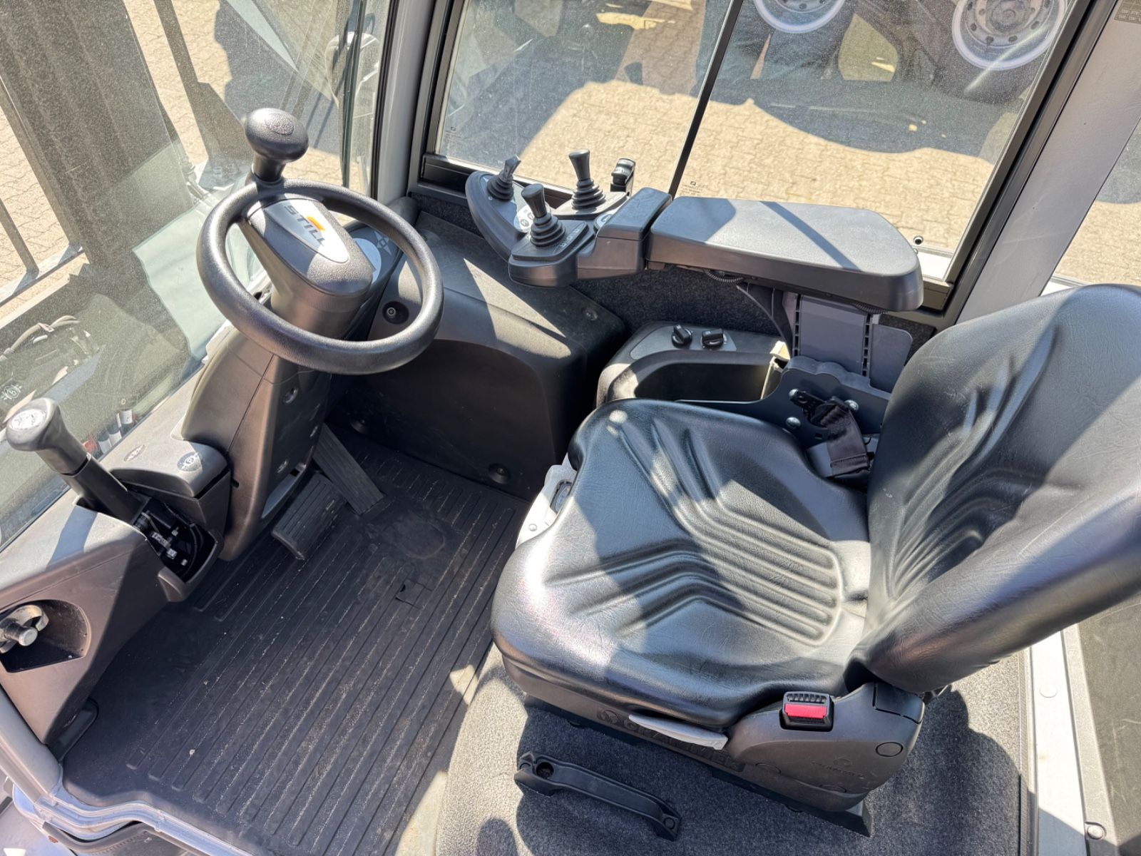 Fahrzeugabbildung Still RX 70-80  Diesel /Hybrid  Orig. 792 h  8ton