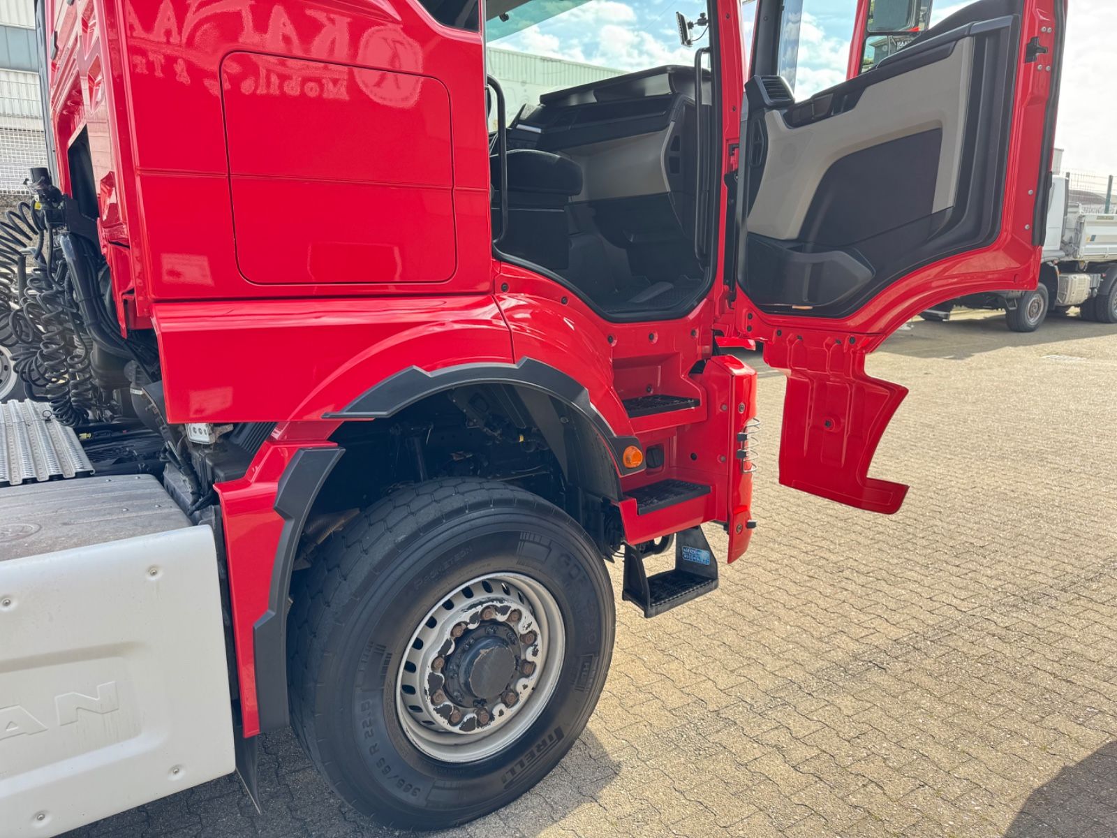 Fahrzeugabbildung MAN 18.510 TGS 4x4H BLS  Meiller Hydraulik NEW MODEL
