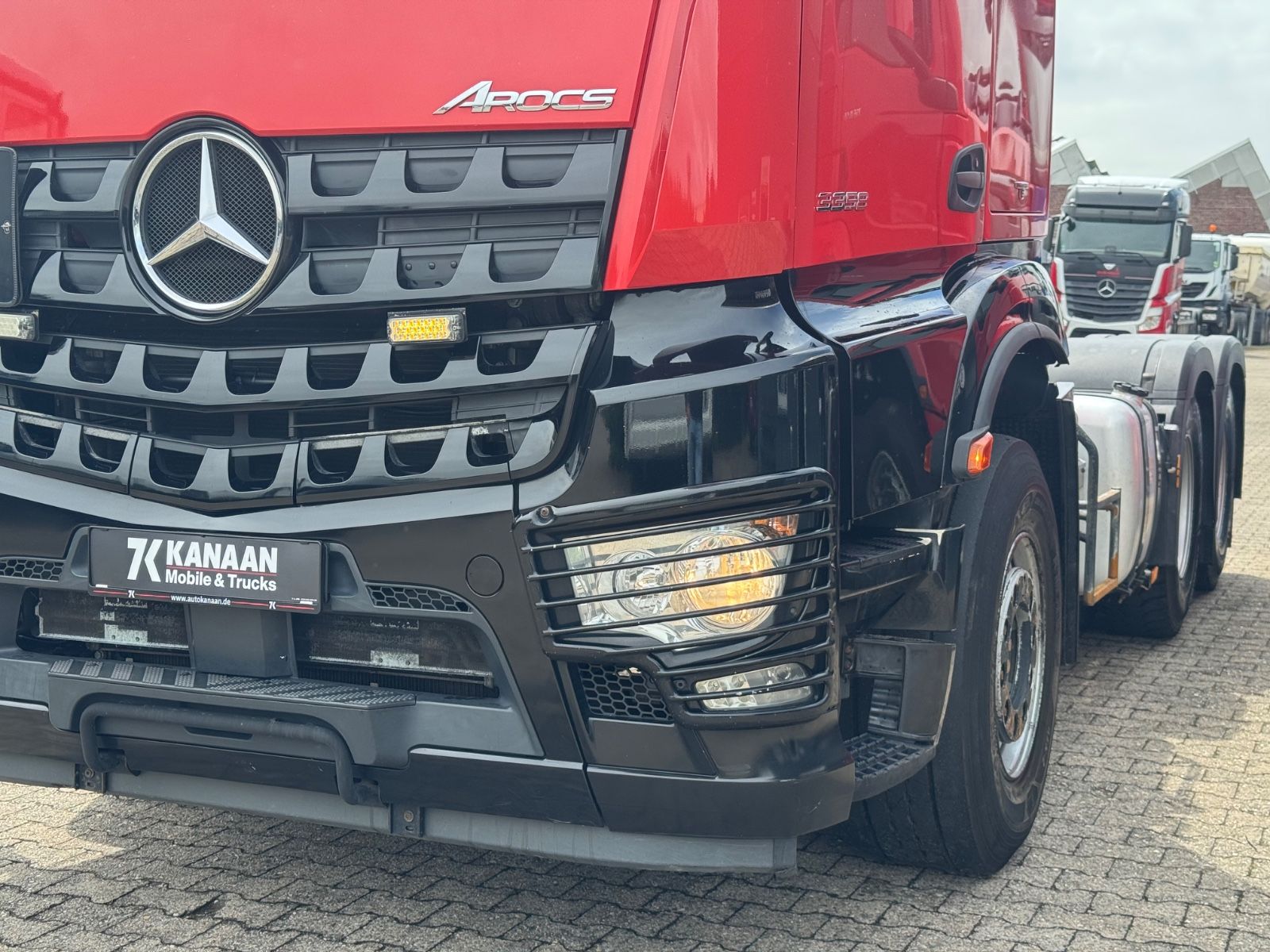 Fahrzeugabbildung Mercedes-Benz 3358 Arcos LS 6x4 HeavyDuty 120ton 63 55 53