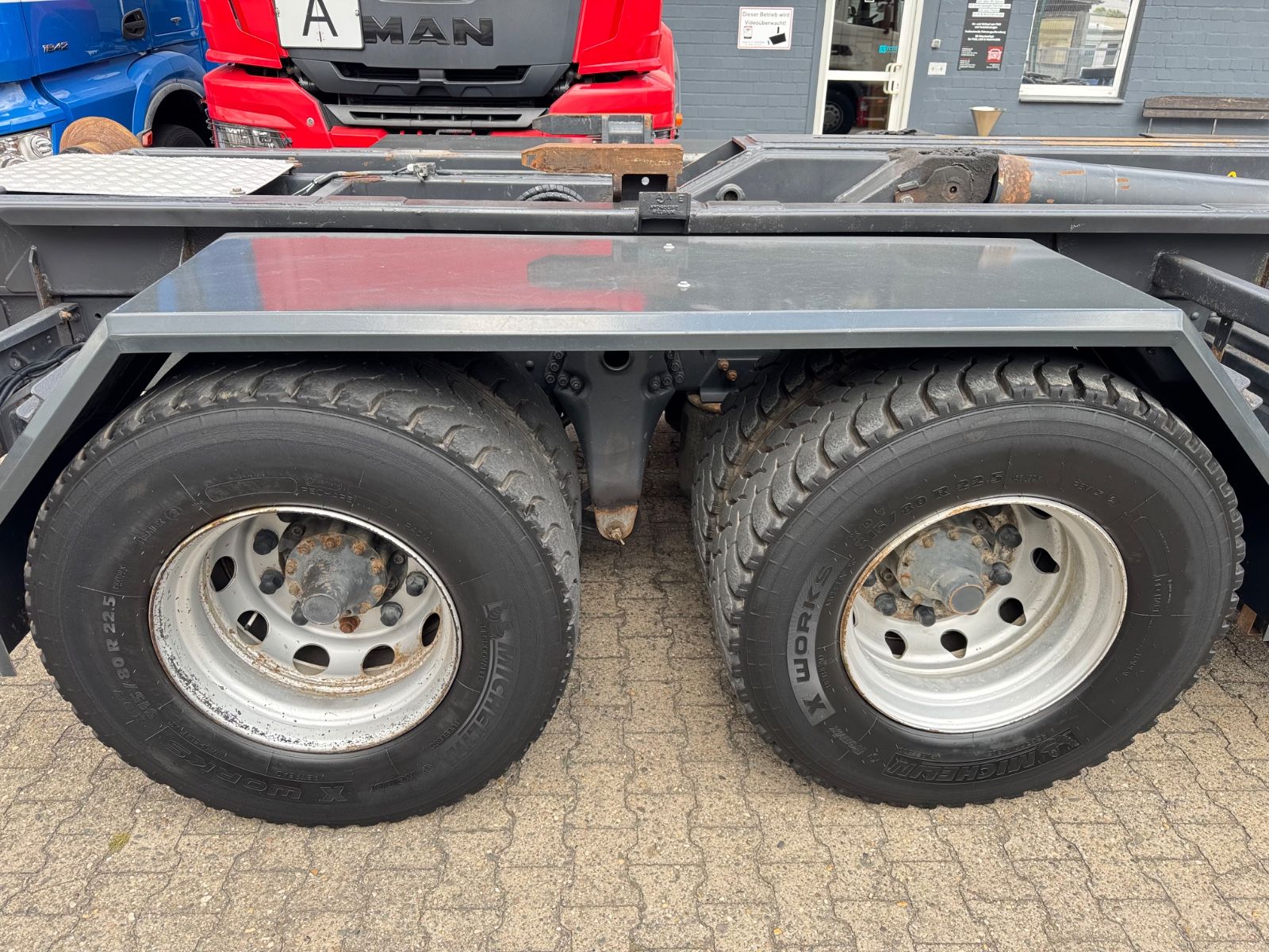 Fahrzeugabbildung Scania G 380 B 6x4 Abrollkiper Manual Gearbox Euro5