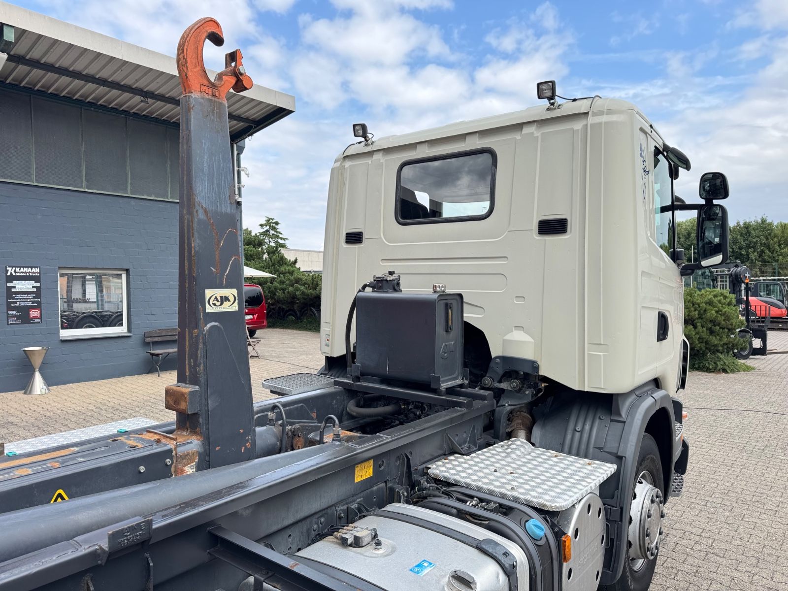 Fahrzeugabbildung Scania G 380 B 6x4 Abrollkiper Manual Gearbox Euro5