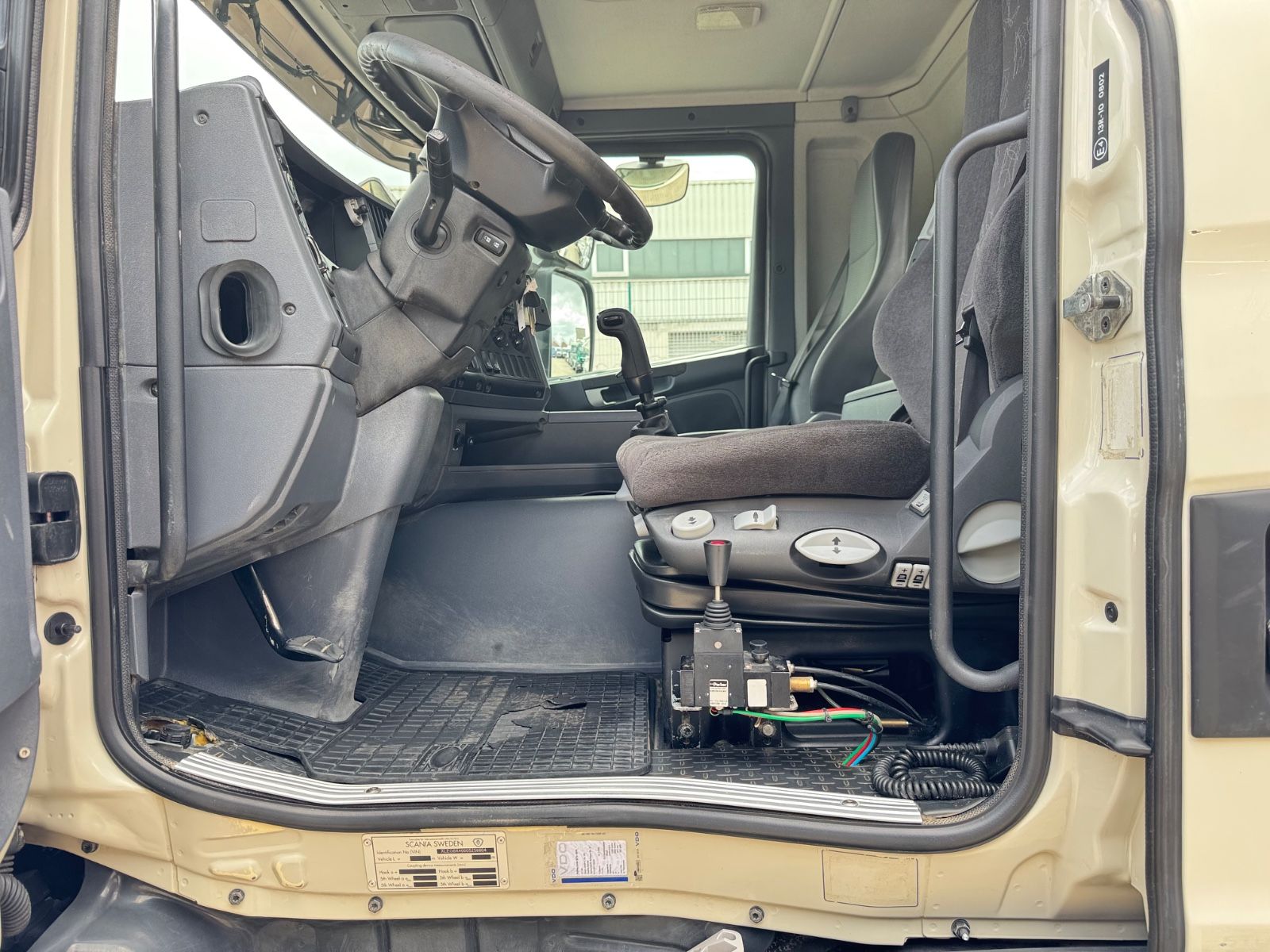 Fahrzeugabbildung Scania G 380 B 6x4 Abrollkiper Manual Gearbox Euro5