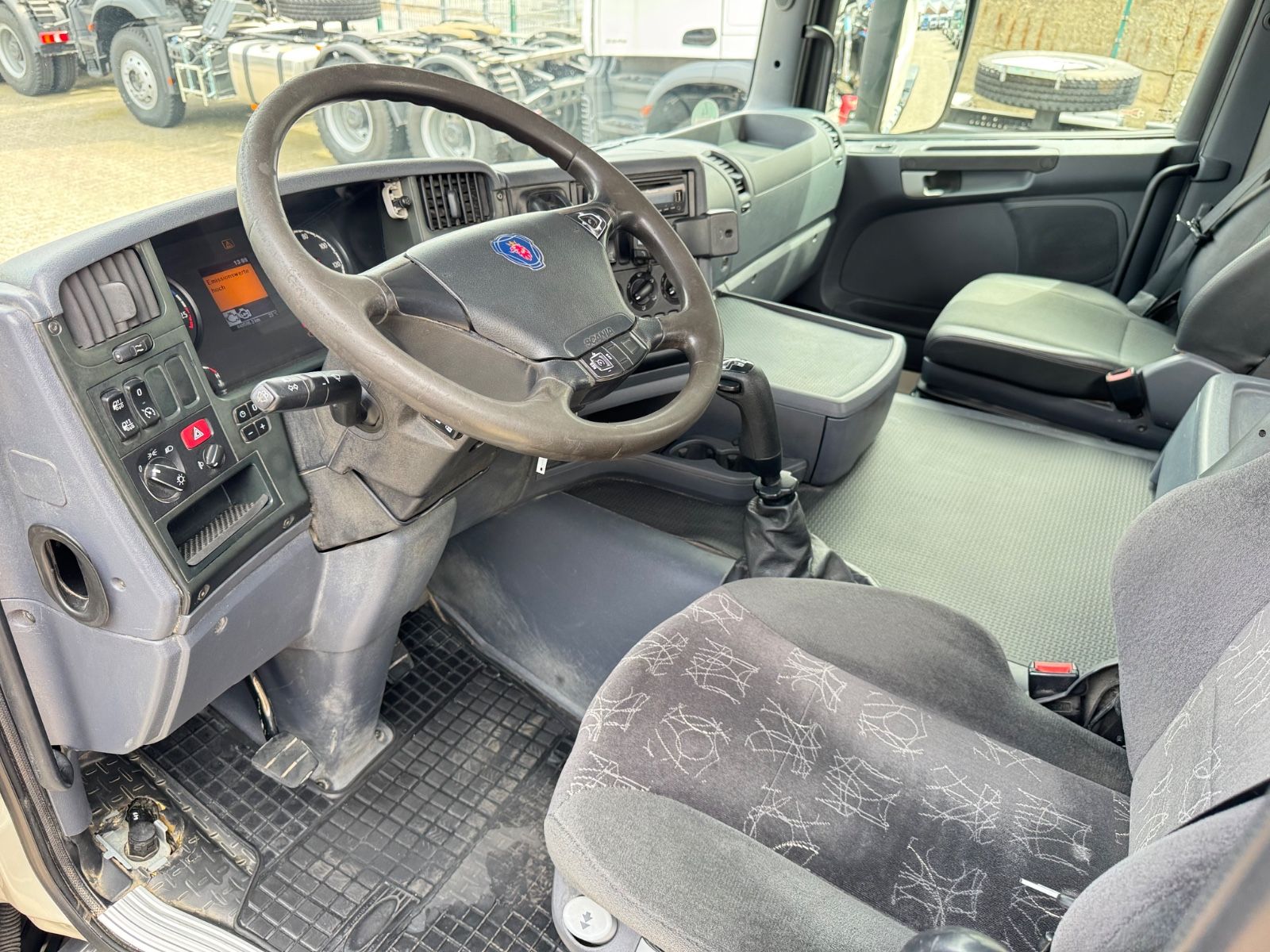Fahrzeugabbildung Scania G 380 B 6x4 Abrollkiper Manual Gearbox Euro5