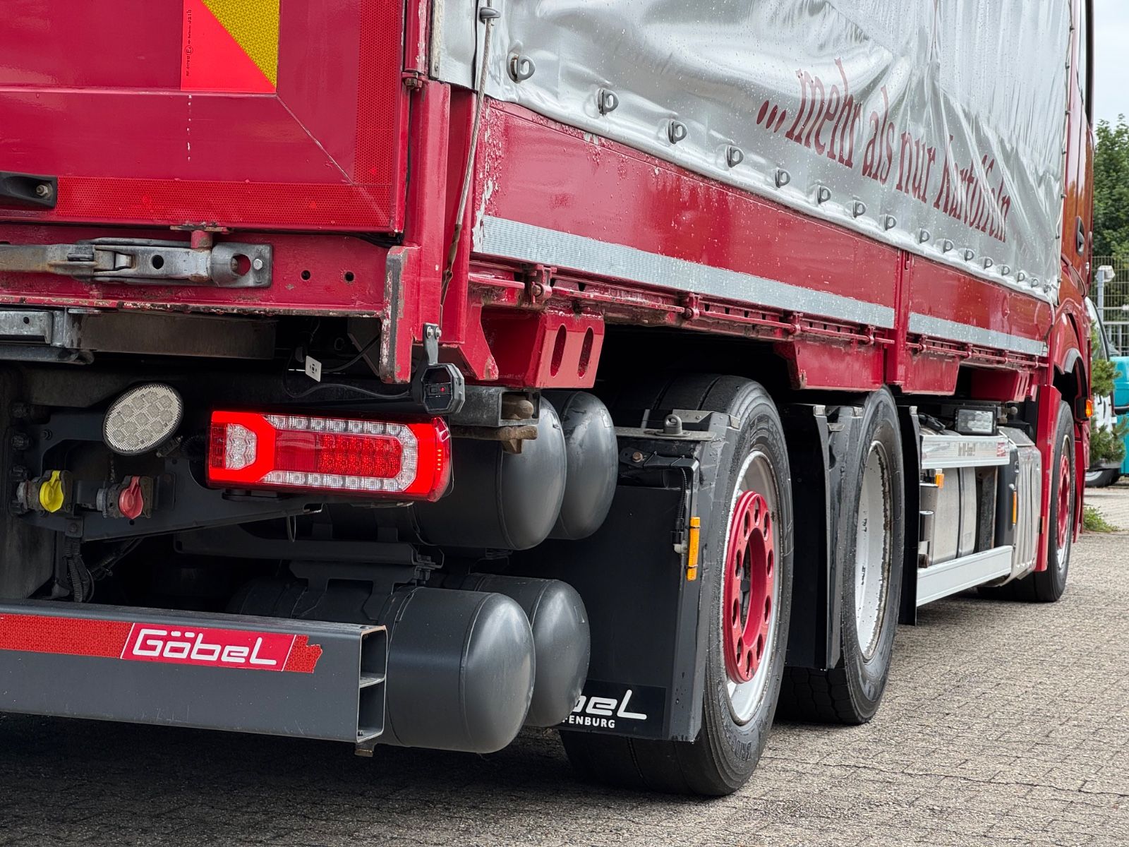 Fahrzeugabbildung Mercedes-Benz 2548 Actros 5 L 6x2 Lowliner BDF