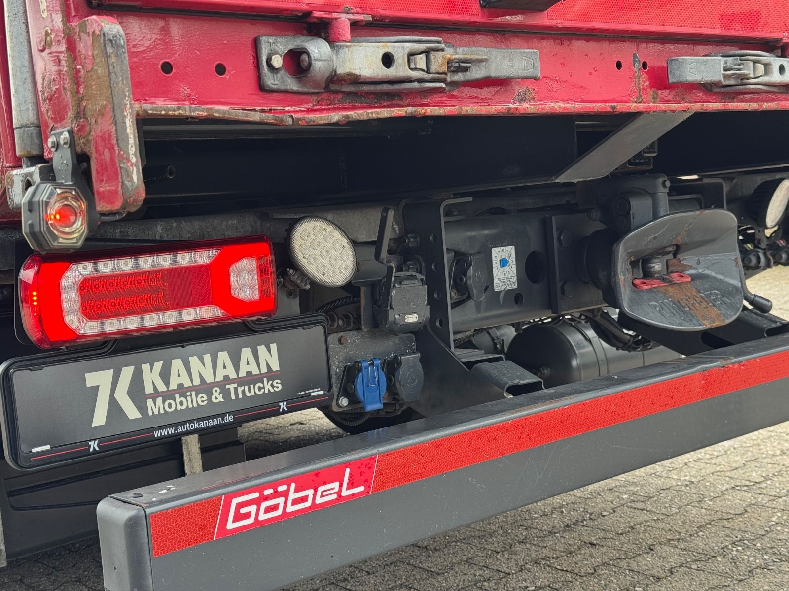 Fahrzeugabbildung Mercedes-Benz 2548 Actros 5 L 6x2 Lowliner BDF
