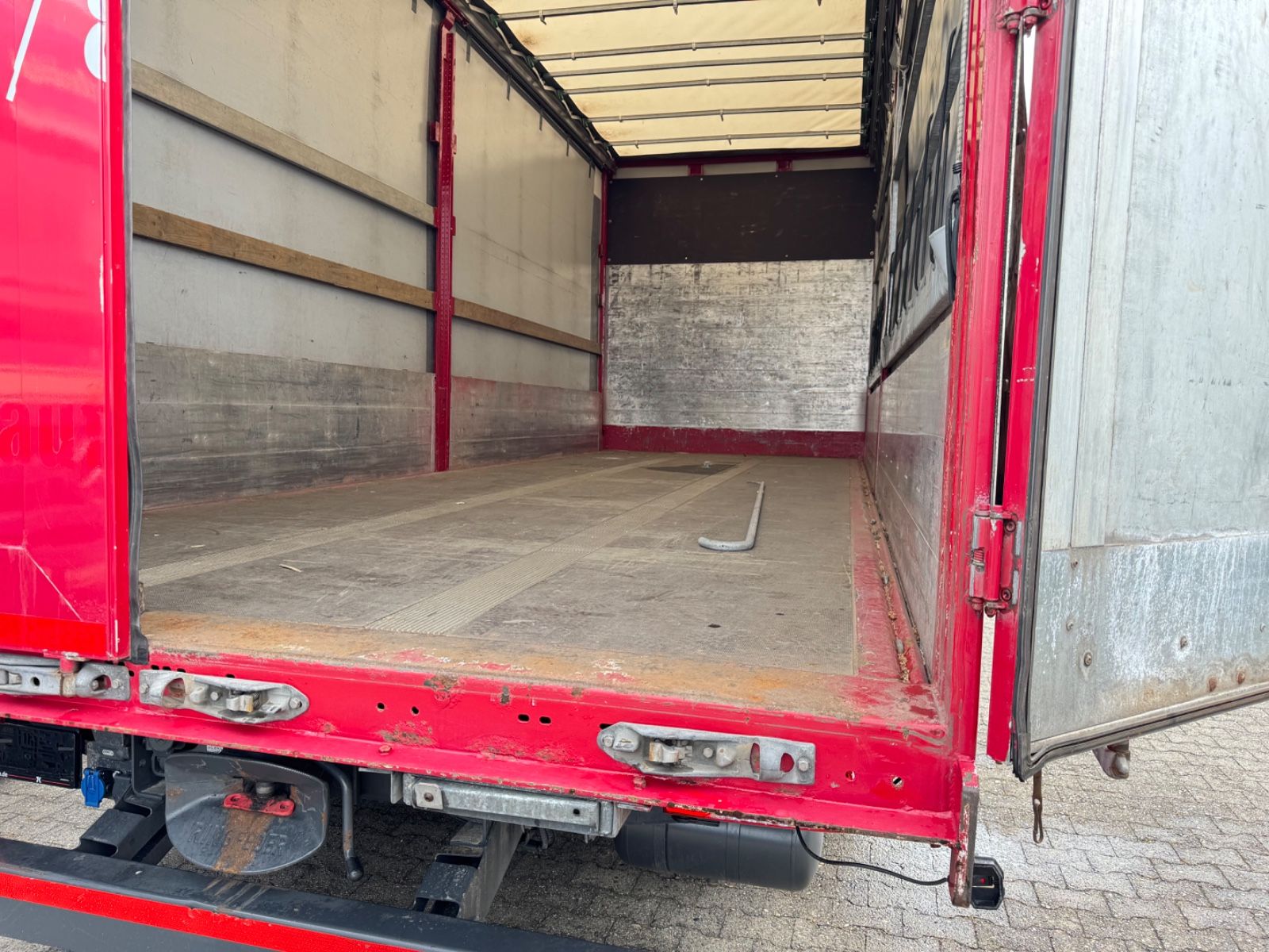 Fahrzeugabbildung Mercedes-Benz 2548 Actros 5 L 6x2 Lowliner BDF