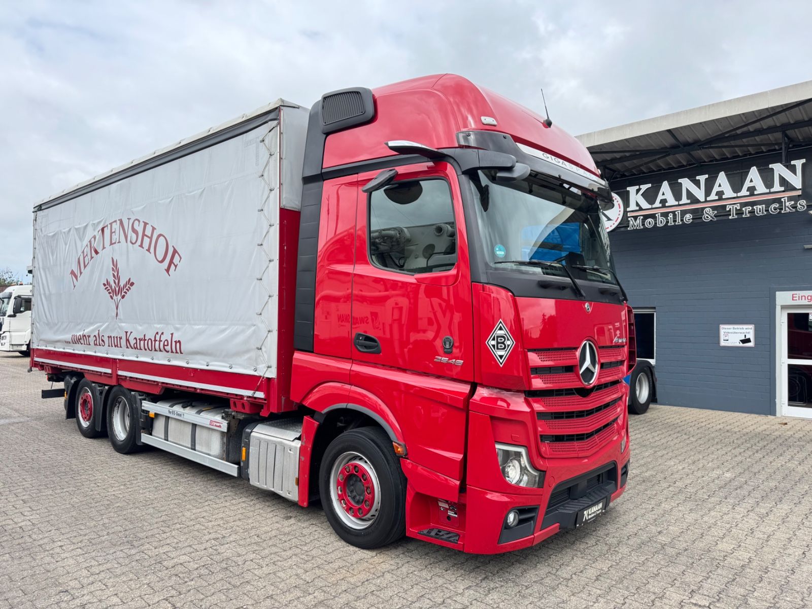 Fahrzeugabbildung Mercedes-Benz 2548 Actros 5 L 6x2 Lowliner BDF