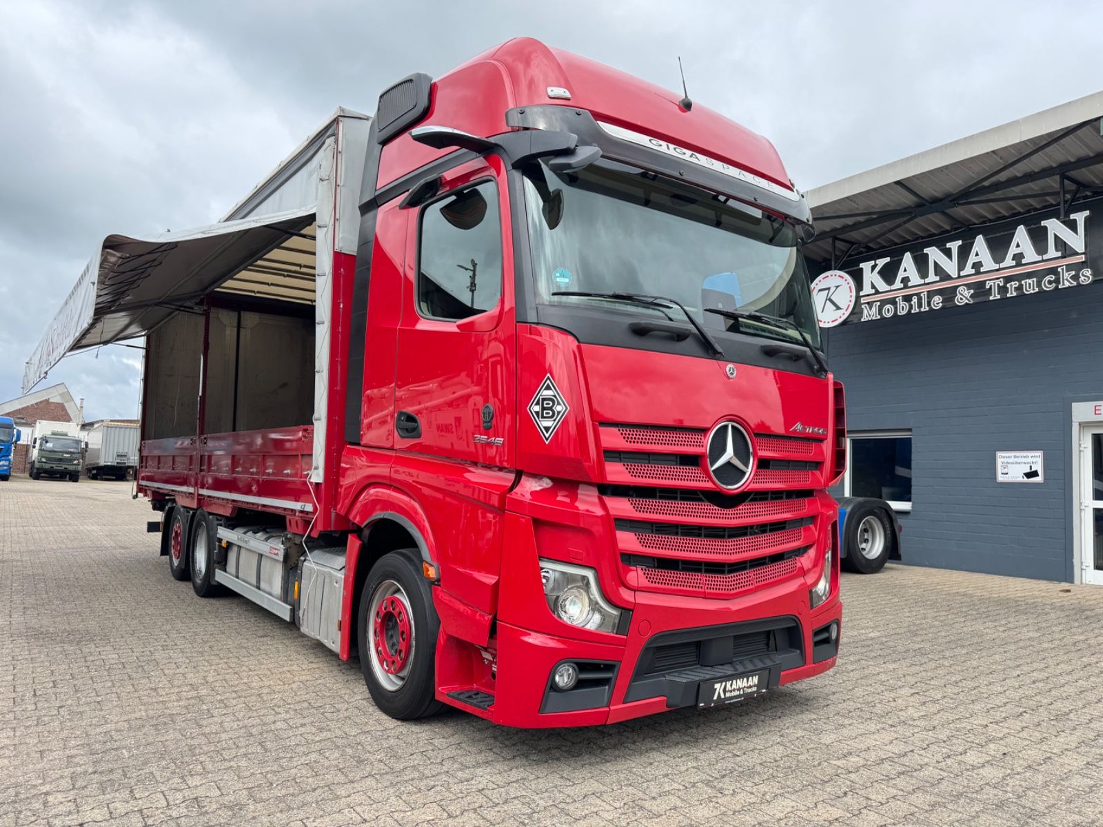Fahrzeugabbildung Mercedes-Benz 2548 Actros 5 L 6x2 Lowliner BDF