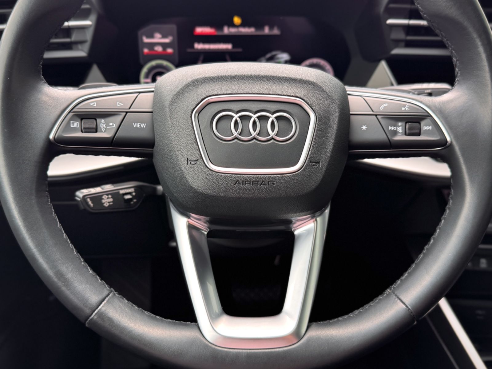 Fahrzeugabbildung Audi A3 Sportback 40 TFSIe *ASSIST|PANO|MATRIX|NAVI*