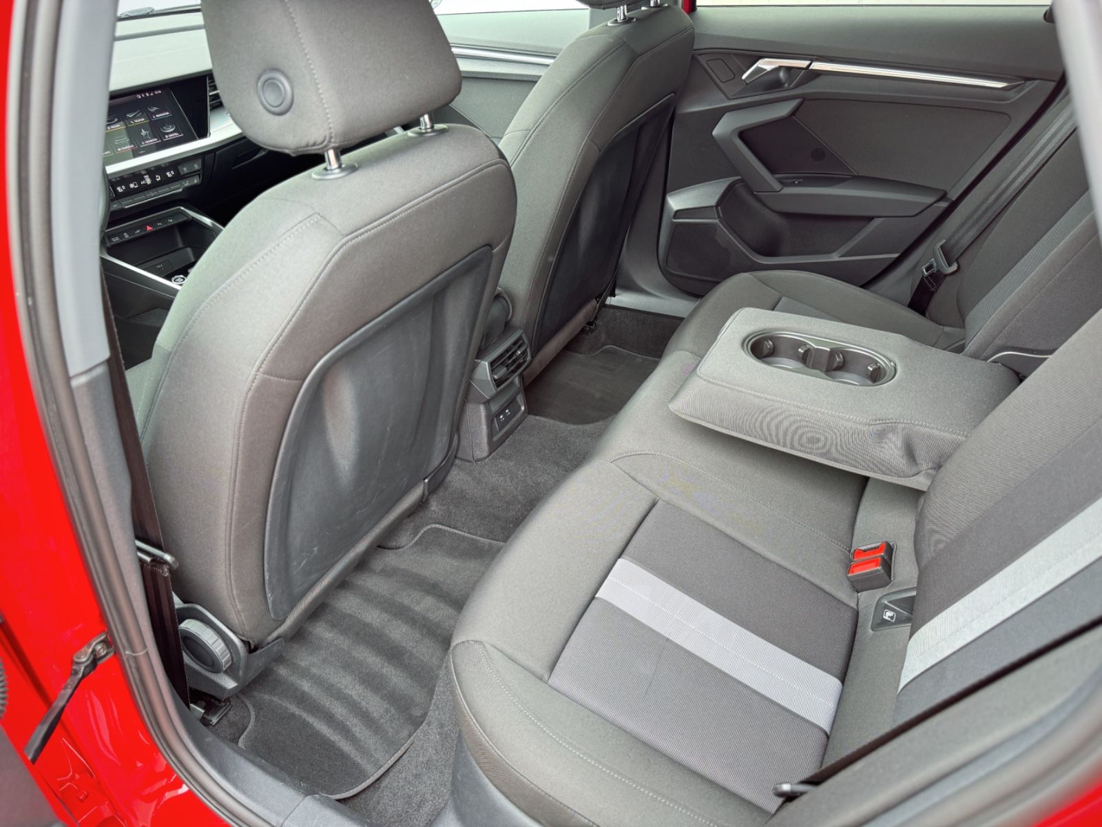 Fahrzeugabbildung Audi A3 Sportback 40 TFSIe *ASSIST|PANO|MATRIX|NAVI*