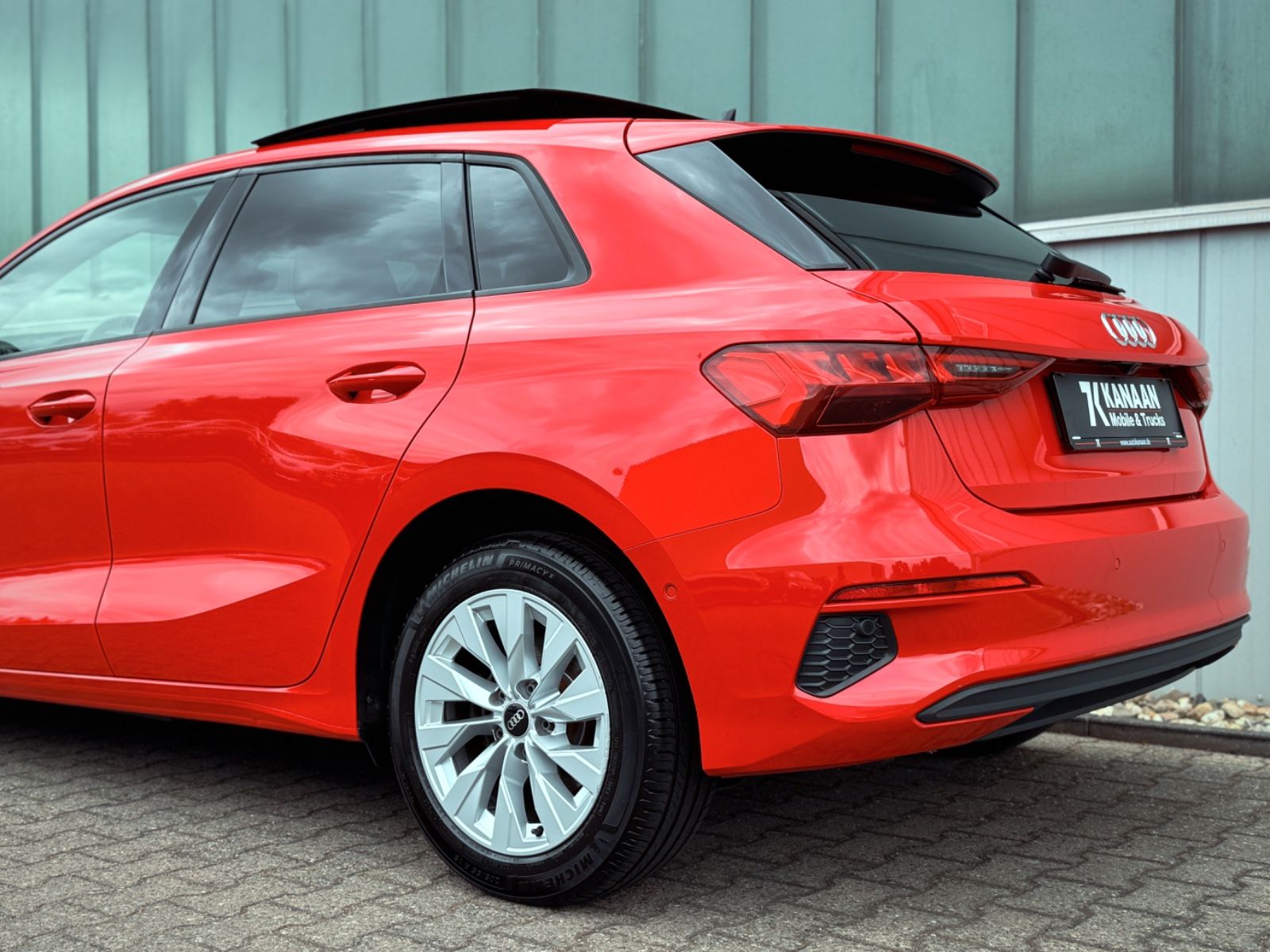 Fahrzeugabbildung Audi A3 Sportback 40 TFSIe *ASSIST|PANO|MATRIX|NAVI*