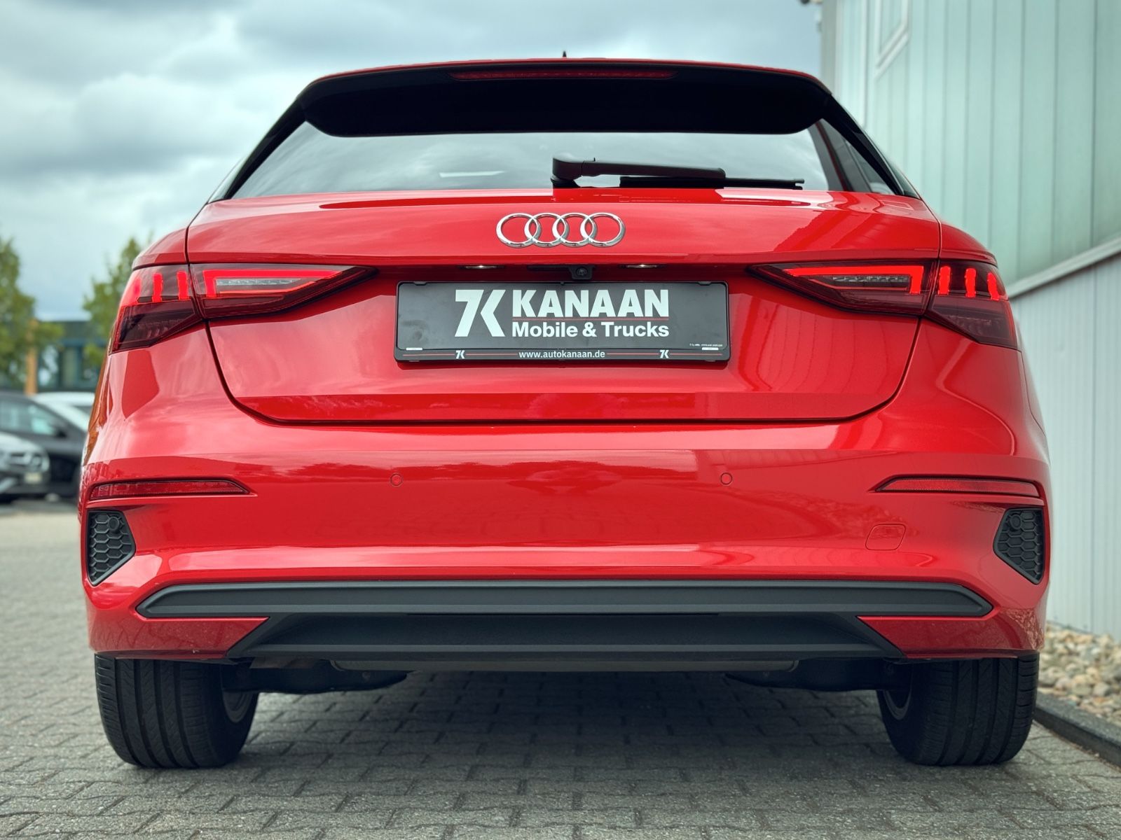 Fahrzeugabbildung Audi A3 Sportback 40 TFSIe *ASSIST|PANO|MATRIX|NAVI*