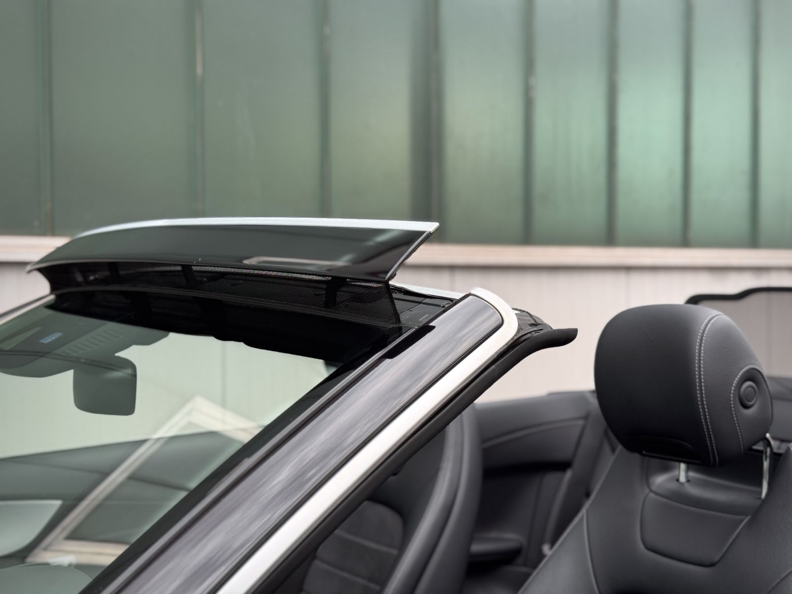 Fahrzeugabbildung Mercedes-Benz C 180 Cabriolet AMG-Line *LED|NAVI|CAM|AIRSCARF*
