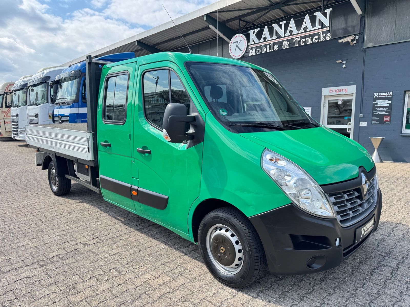 Fahrzeugabbildung Renault Master III DoKa Pritsche L3H1 3,5t