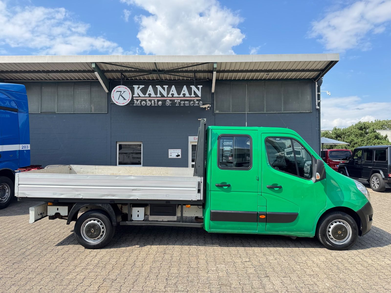 Fahrzeugabbildung Renault Master III DoKa Pritsche L3H1 3,5t