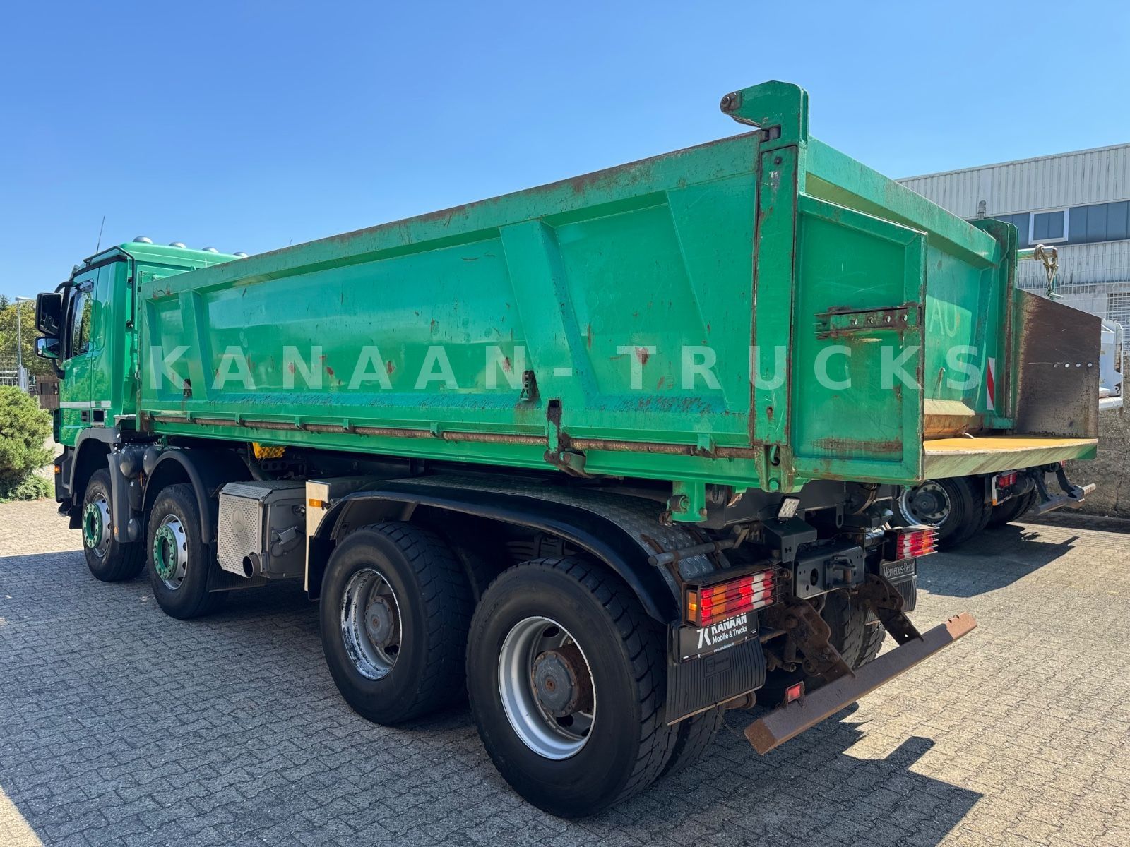 Fahrzeugabbildung Mercedes-Benz 4146 Actros  8x4 Meiller Bordmatik Retarder