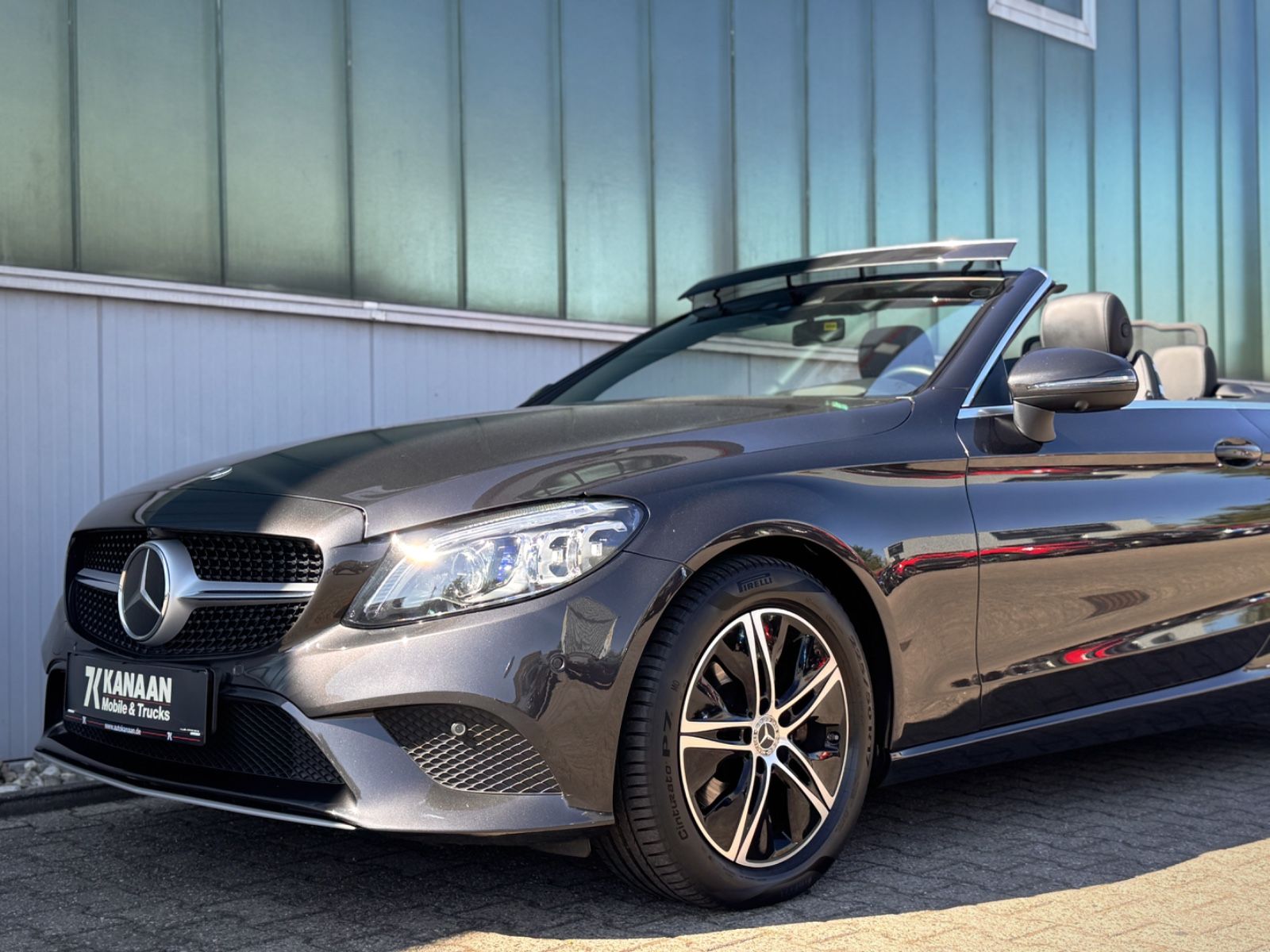 Fahrzeugabbildung Mercedes-Benz C 220d Cabrio 4Matic *9G|360°|HEAD-UP|ASSIST*
