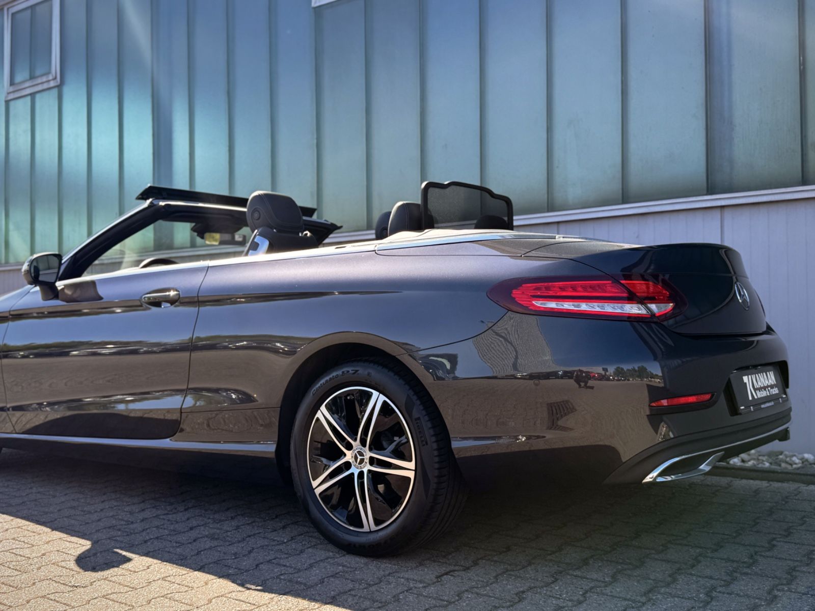 Fahrzeugabbildung Mercedes-Benz C 220d Cabrio 4Matic *9G|360°|HEAD-UP|ASSIST*