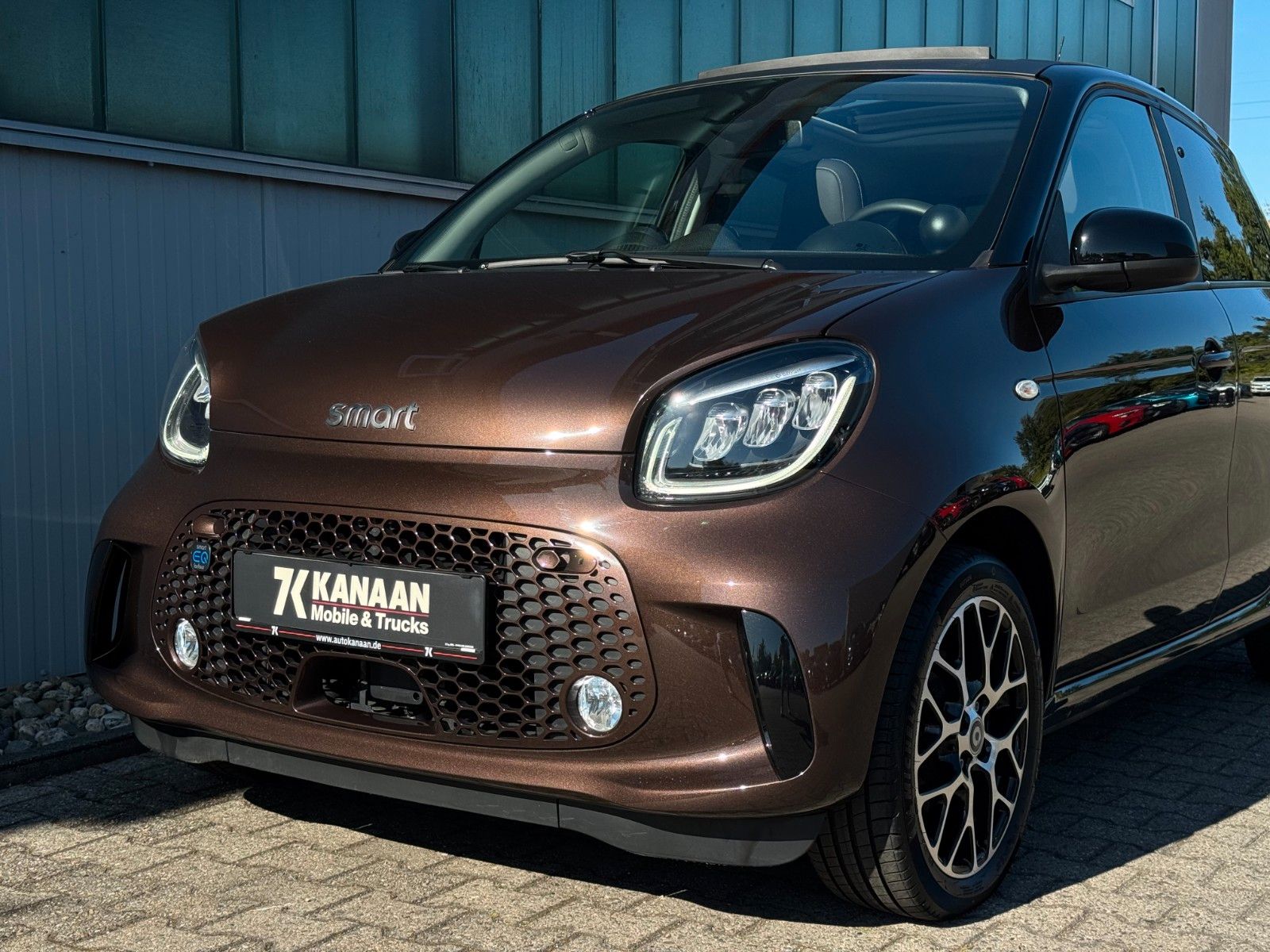 Fahrzeugabbildung Smart ForFour EQ Prime *FALTDACH|CAM|LED*