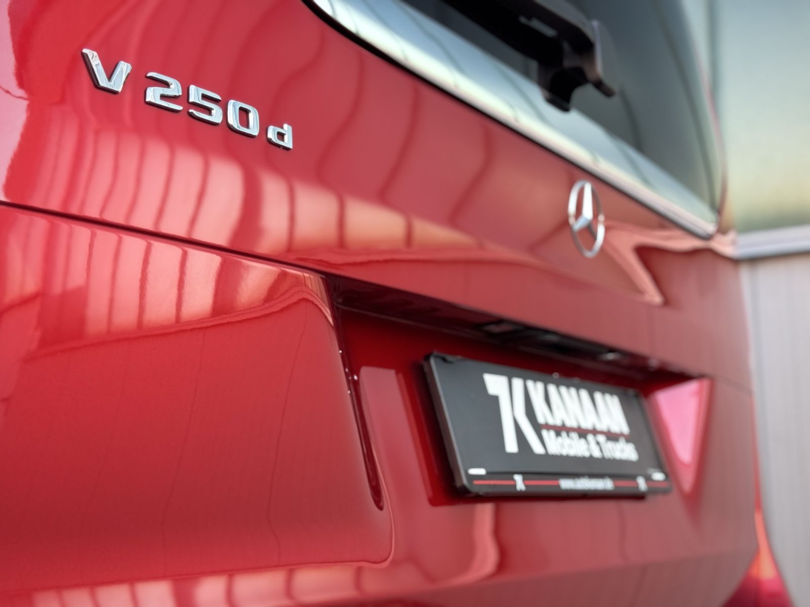 Fahrzeugabbildung Mercedes-Benz V 250d Avantgarde Edition Lang *RAMPE*