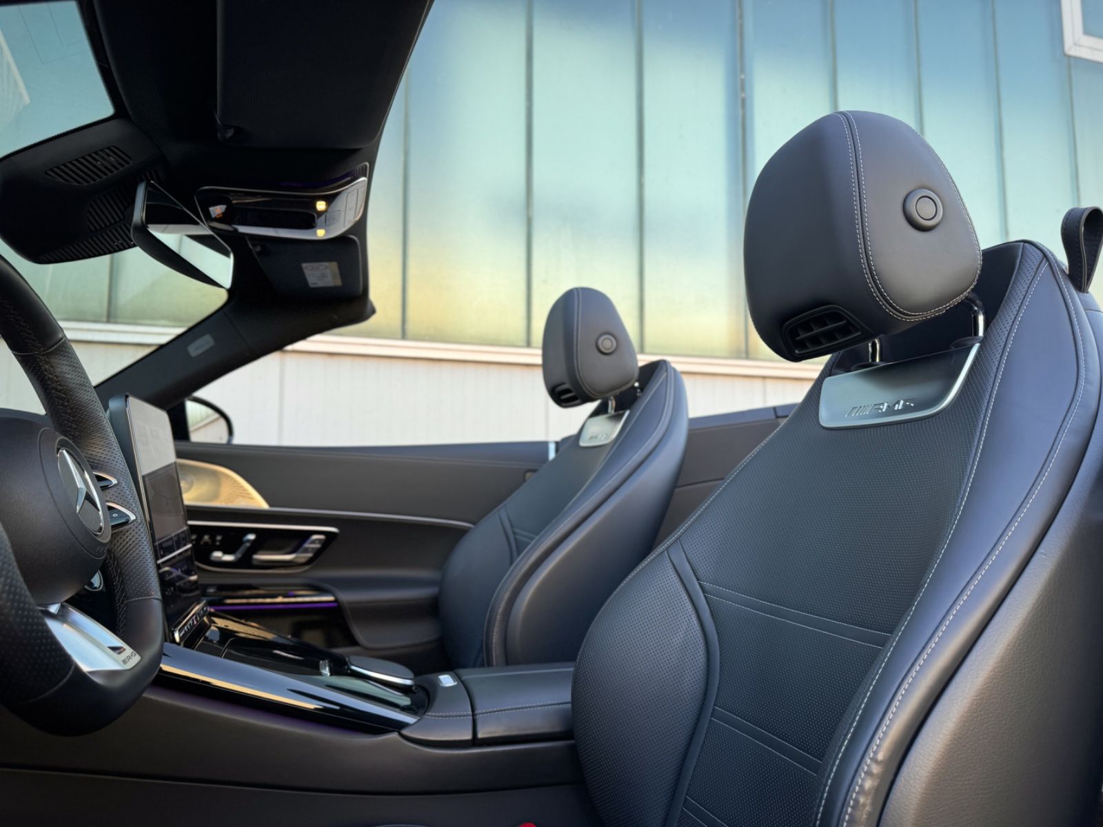 Fahrzeugabbildung Mercedes-Benz SL 43 AMG Roadster *V8-STYLING|DESIGNO|ASSIST*