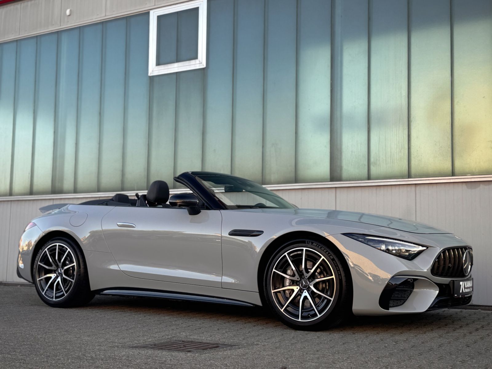 Fahrzeugabbildung Mercedes-Benz SL 43 AMG Roadster *V8-STYLING|DESIGNO|ASSIST*
