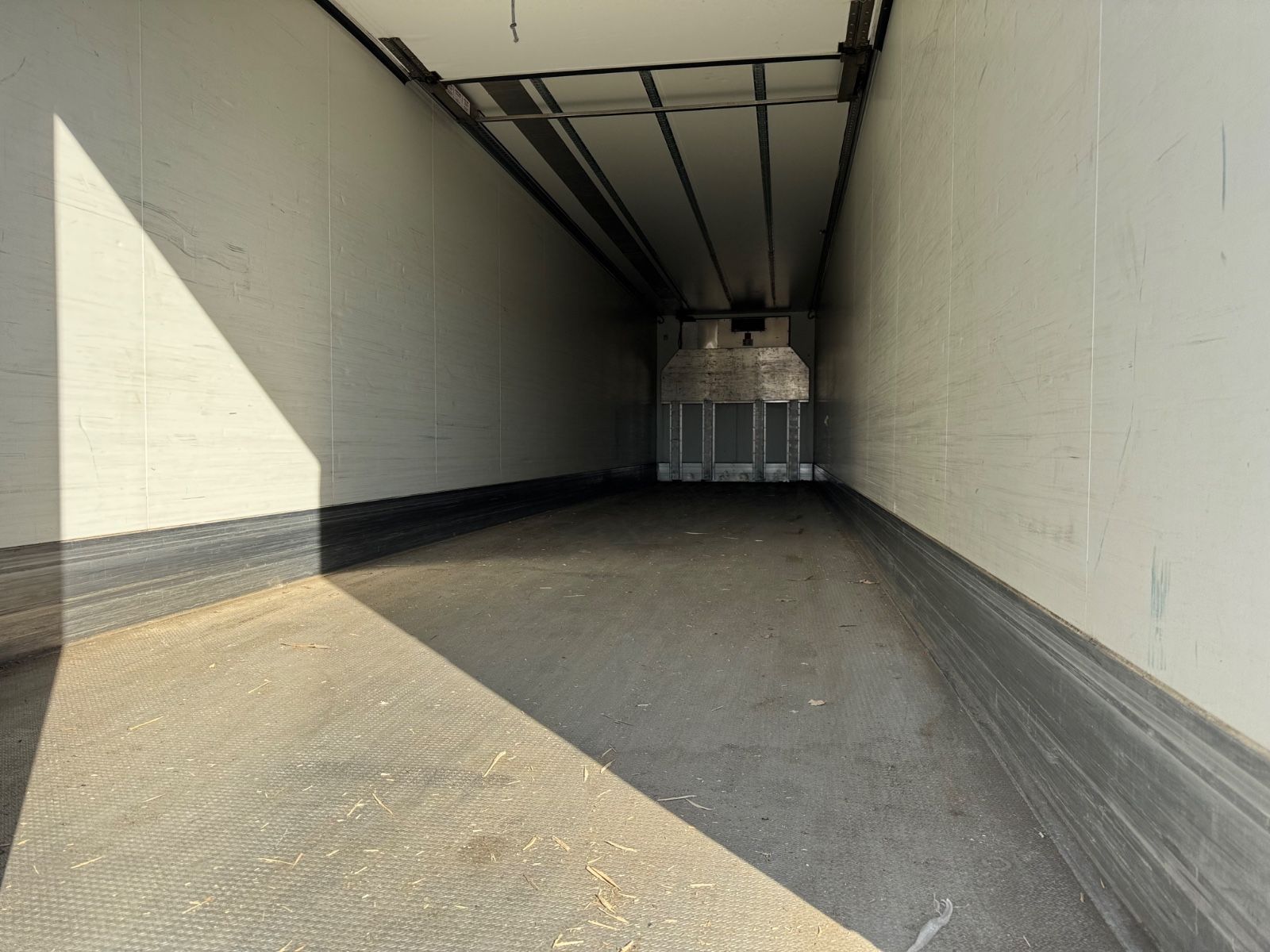 Fahrzeugabbildung Krone Tiefkühlkoffer Thermoking SLXi  2x Verdampfer