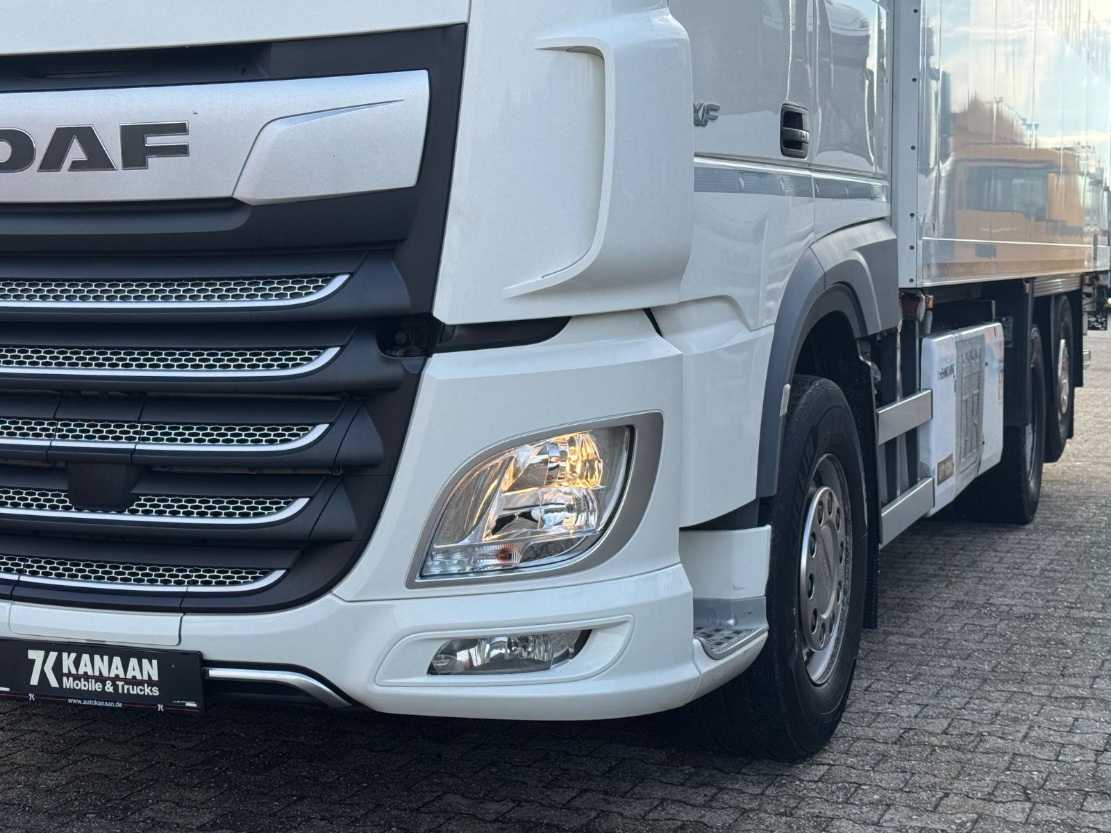 Fahrzeugabbildung DAF XF480  6x2 Kühlkoffer Thermoking LBW TOP