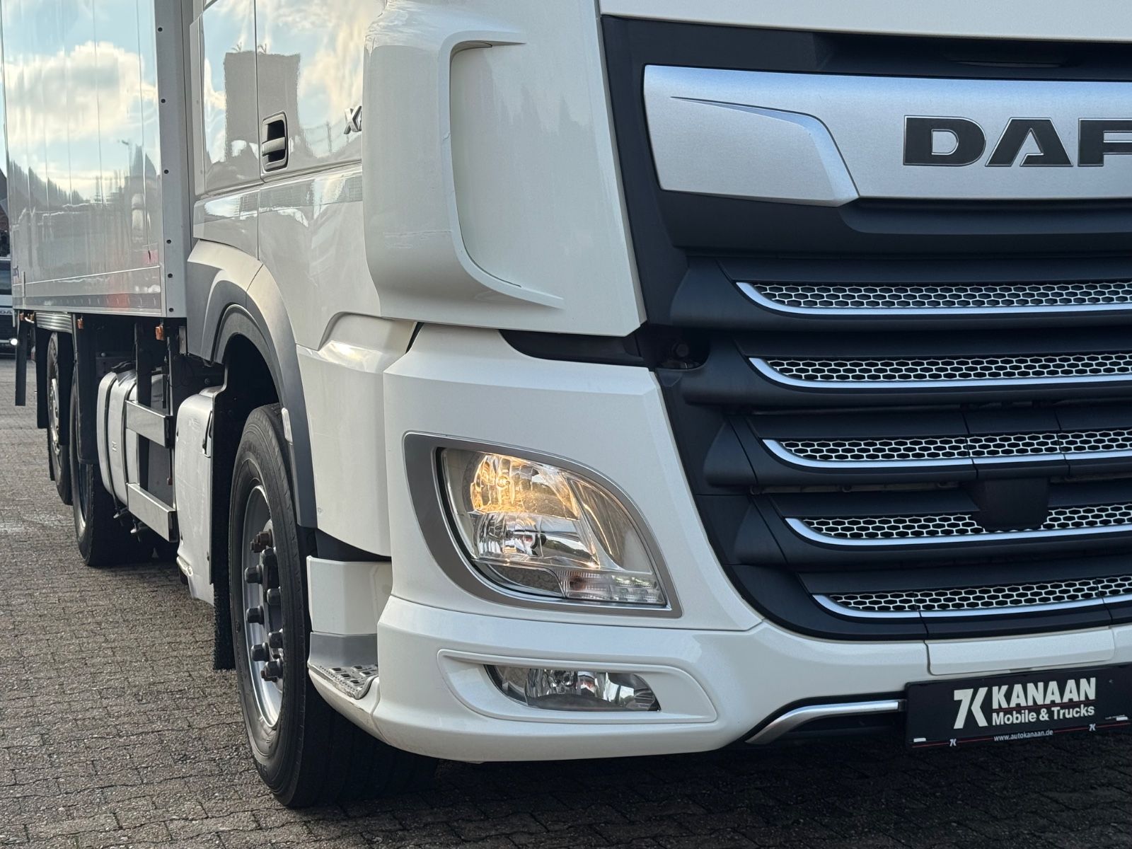 Fahrzeugabbildung DAF XF480  6x2 Kühlkoffer Thermoking LBW TOP
